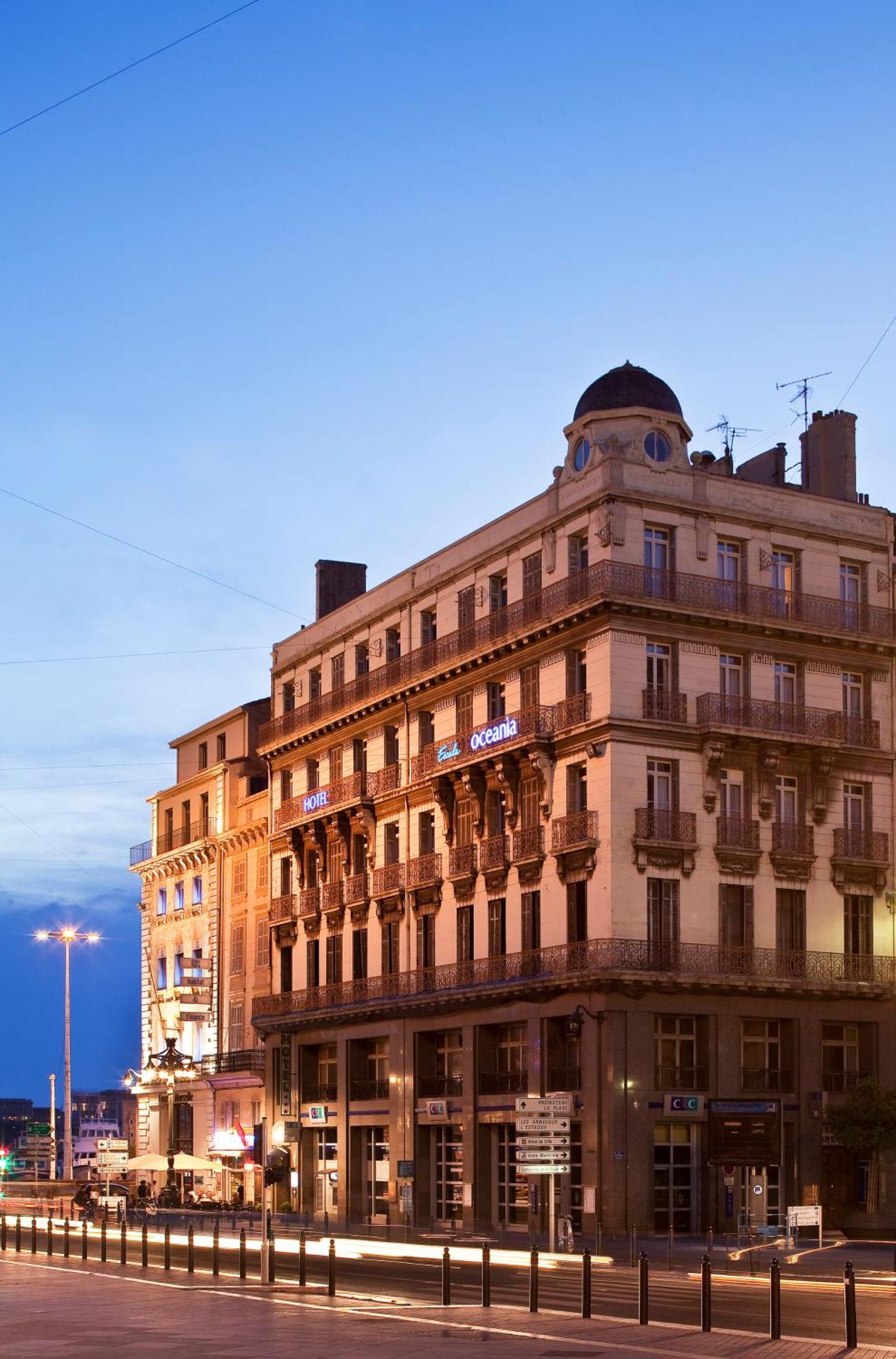 Escale Oceania Vieux Port Hotel 3*