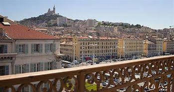 Escale Oceania Vieux Port Marseilles